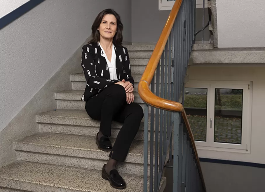 Irene Rilko, Direktionsassistentin und Personalverant­wortliche am Institut für Implementation Science in Health Care (IfIS) der Universität Zürich, ehrenamtlich im Patientenbegleitdienst des Universitätsspitals Zürich